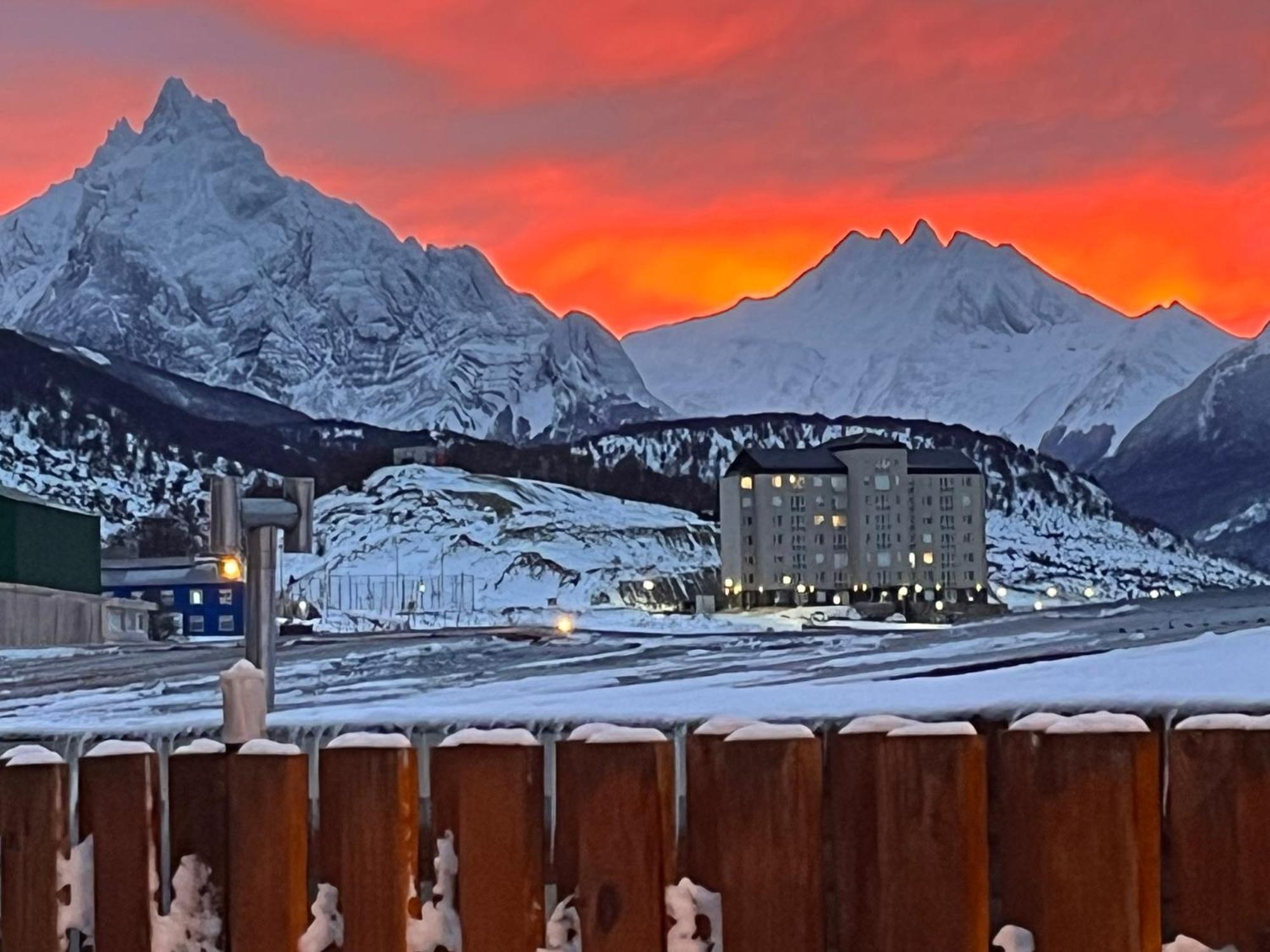 Vista Al Faro Ushuaia Apartment ภายนอก รูปภาพ